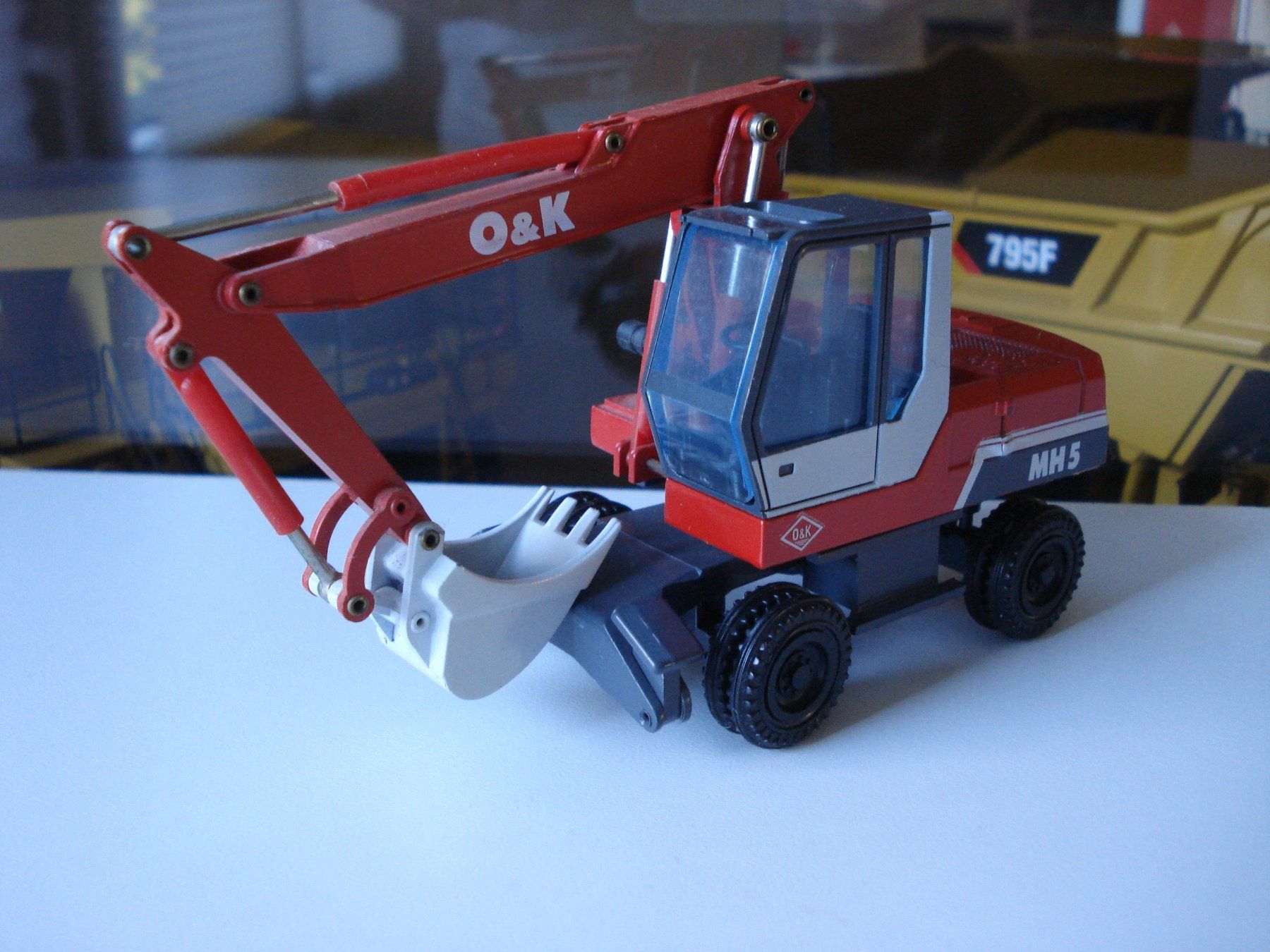 Kits de montage: O&K MH 5 Mobilbagger – Neuf (Voir description) à Mitlödi par worker04 4