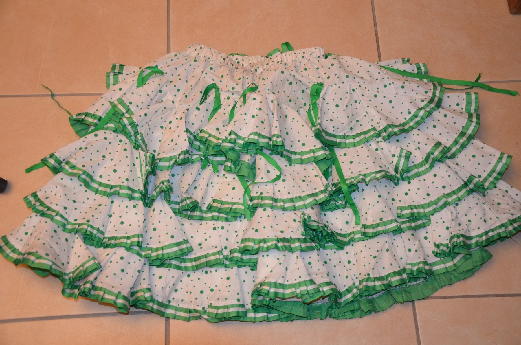 Costumi: TAILLE M - FASTNACHT – Usato da Chiasso venduto da Dolly015