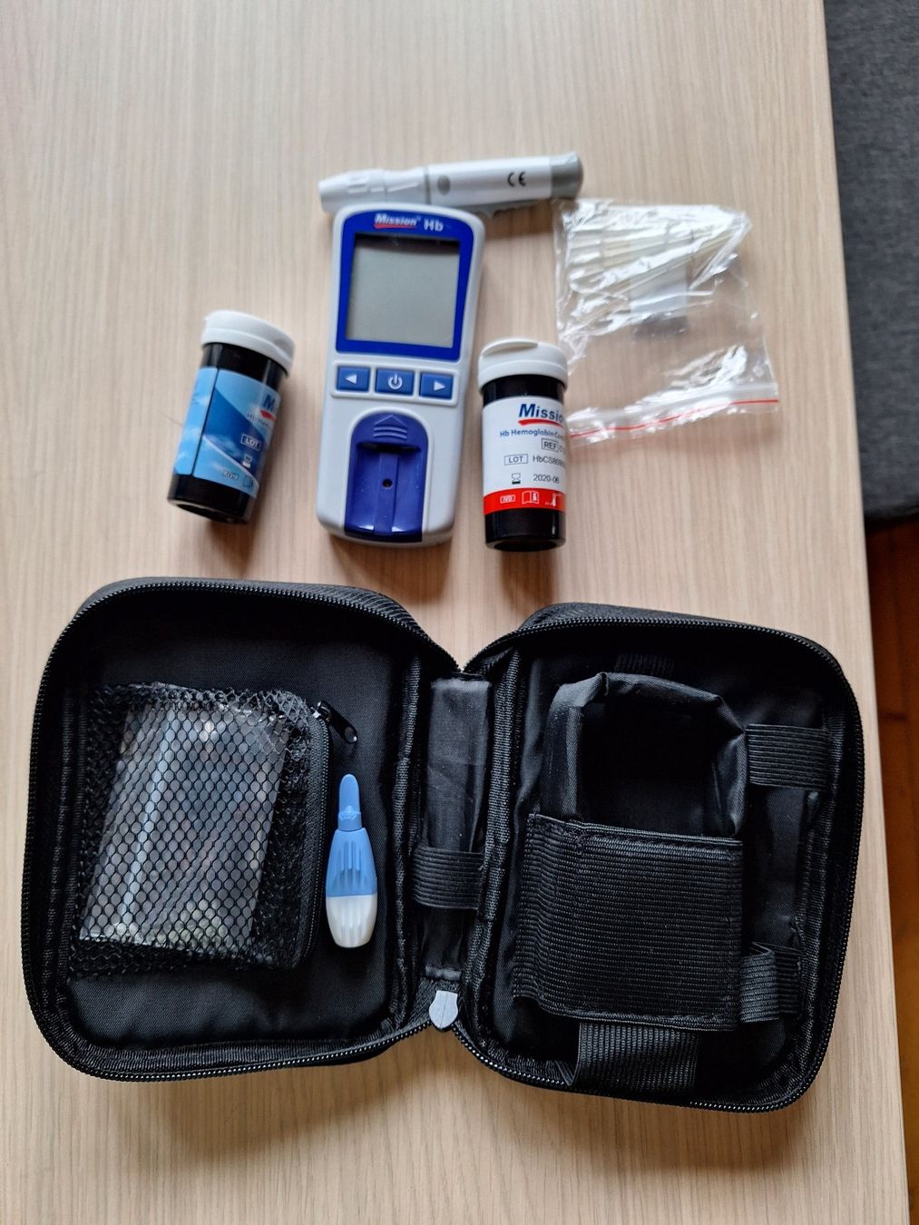 Attrezzature mediche: Hämoglobin Messgerät für zu Hause – Usato da Achseten venduto da schwiri035 1
