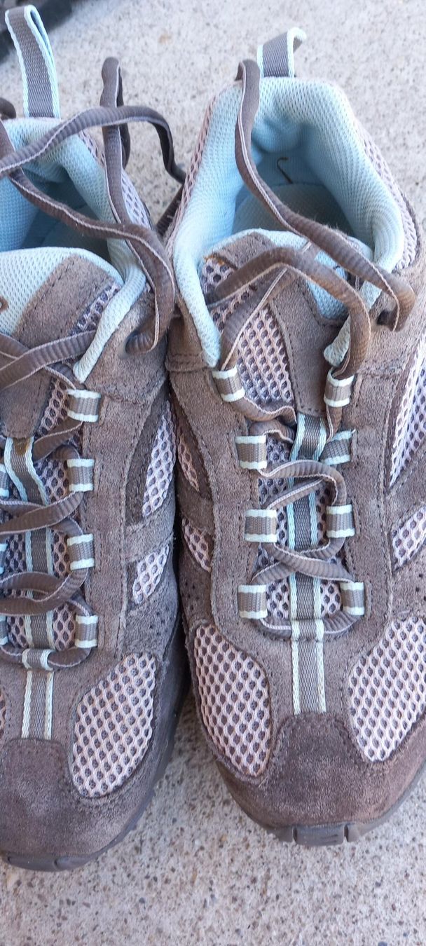 Salomon Chaussures femmes: Wanderschuhe Salomon – D'occasion à Ruswil par bar_pm8k 4