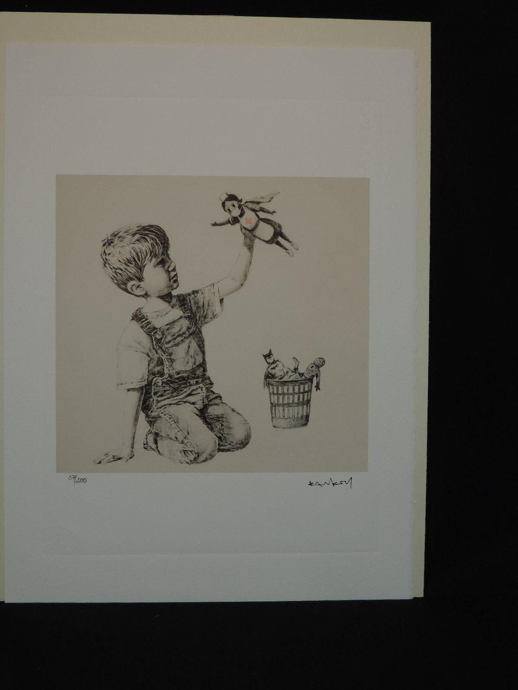 Grafiken & Lithographien: Banksy Litho "Game Changer" – Neu und originalverpackt aus Duggingen von roterbambus 1