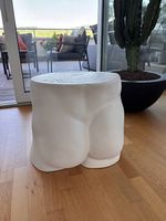 Design-Beistelltisch / Hocker Male Torso