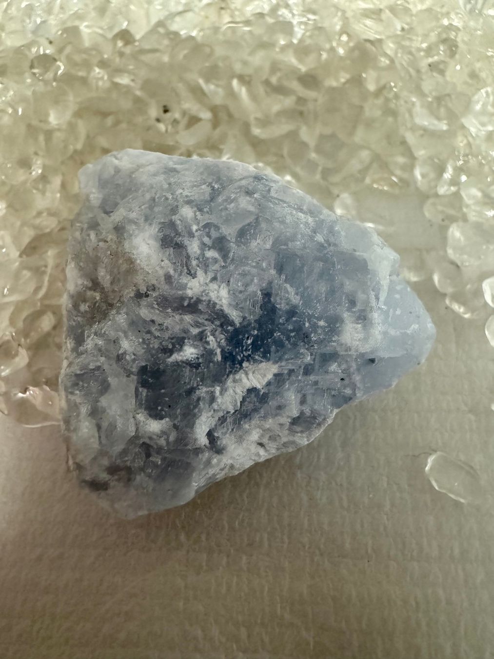 Minerali & Pietre curative: Calcit- blau roh – Nuovo (secondo la descrizione) da Biberist venduto da Steine 1