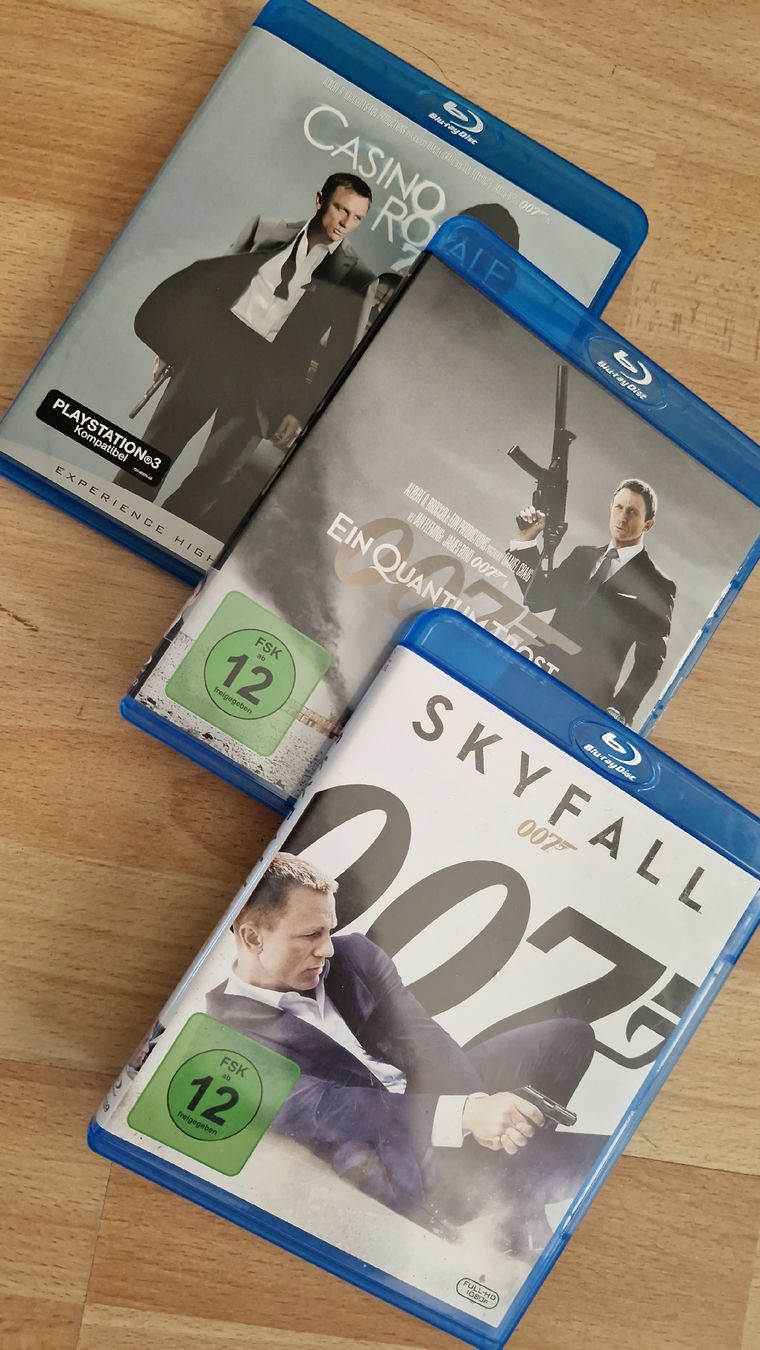 Alle DVDs: 007 JAMES BOND – Gebraucht aus Zürich von Arianco