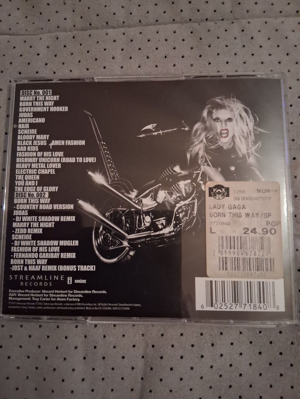CD: Lady Gaga - Born This Way 2 CD – Usato da Aigle venduto da Marcagapit 1