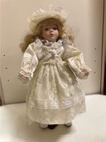 Porzellanpuppe Promenade Collection