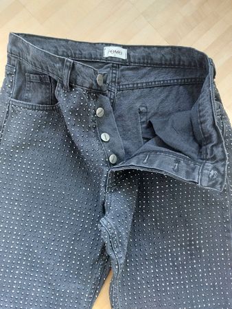 FOMO Jeans, Grösse L, neuwertig, schwarz mit Strass!