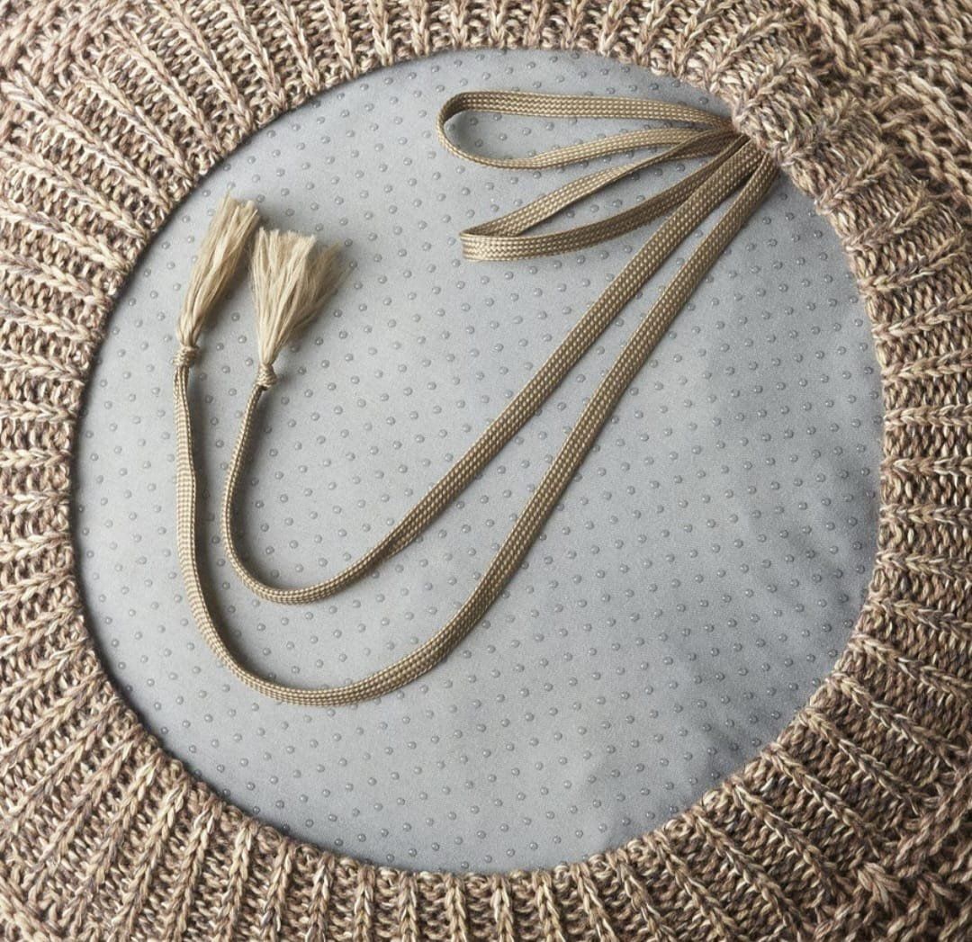 Hocker: 🪑 Moderner gestrickter Pouf / Sitzhocker in Beige – Neu (gemäss Beschreibung) aus Goldach von Dario.DM 1