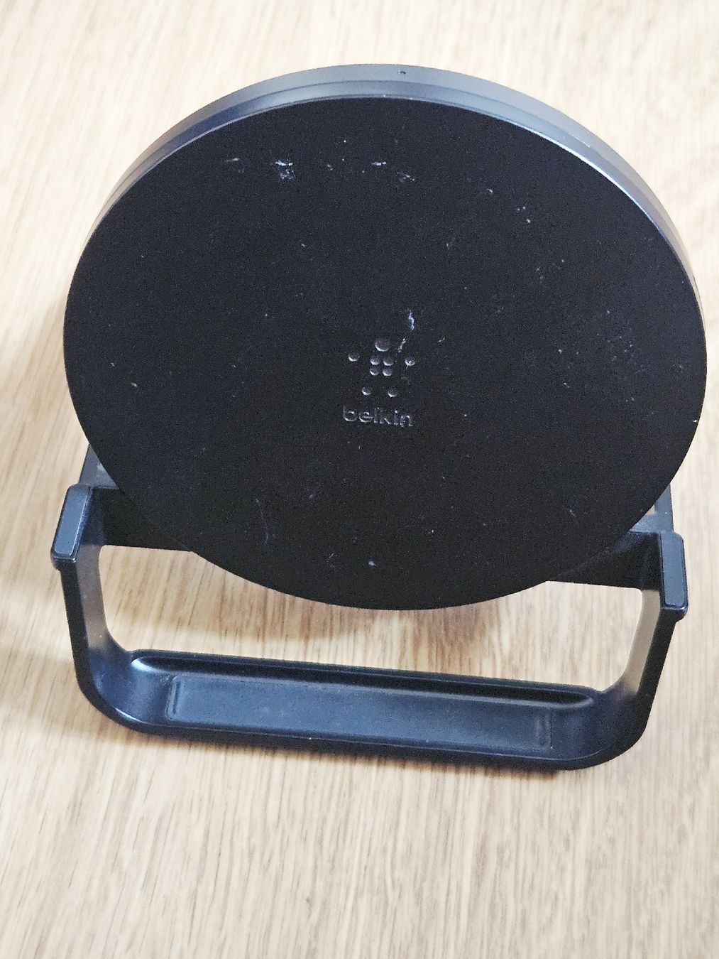Belkin Caricabatterie: Belkin Boost Charge Wireless Charging Stand - 10W – Nuovo (secondo la descrizione) da Neftenbach venduto da Wummwila