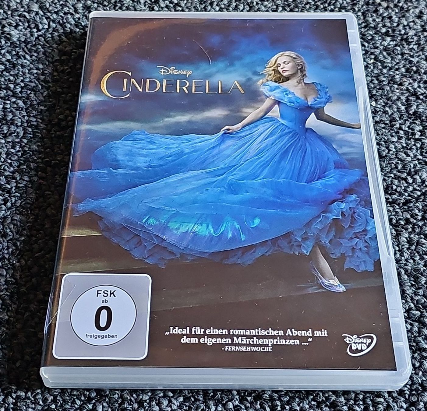 Tutti i DVDs: Cinderella DVD (19741) – Usato da Ruswil venduto da jan_bxl5
