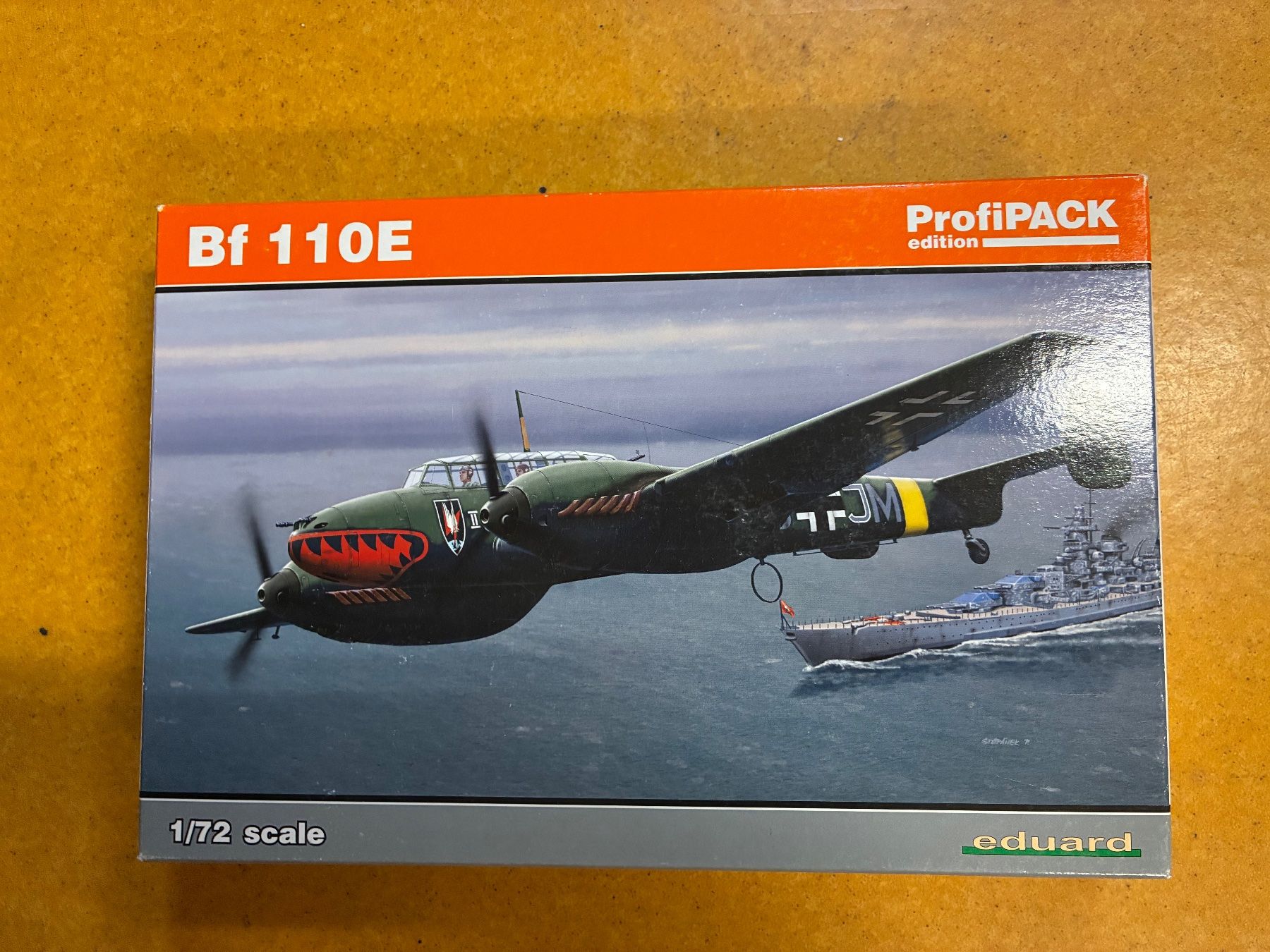 Kit di modellismo & Modellini statici: Messerschmitt Bf 110 E 1:72 Eduard Profi Pack – Nuovo e nell'imballaggio originale da Rapperswil BE venduto da Silverwings