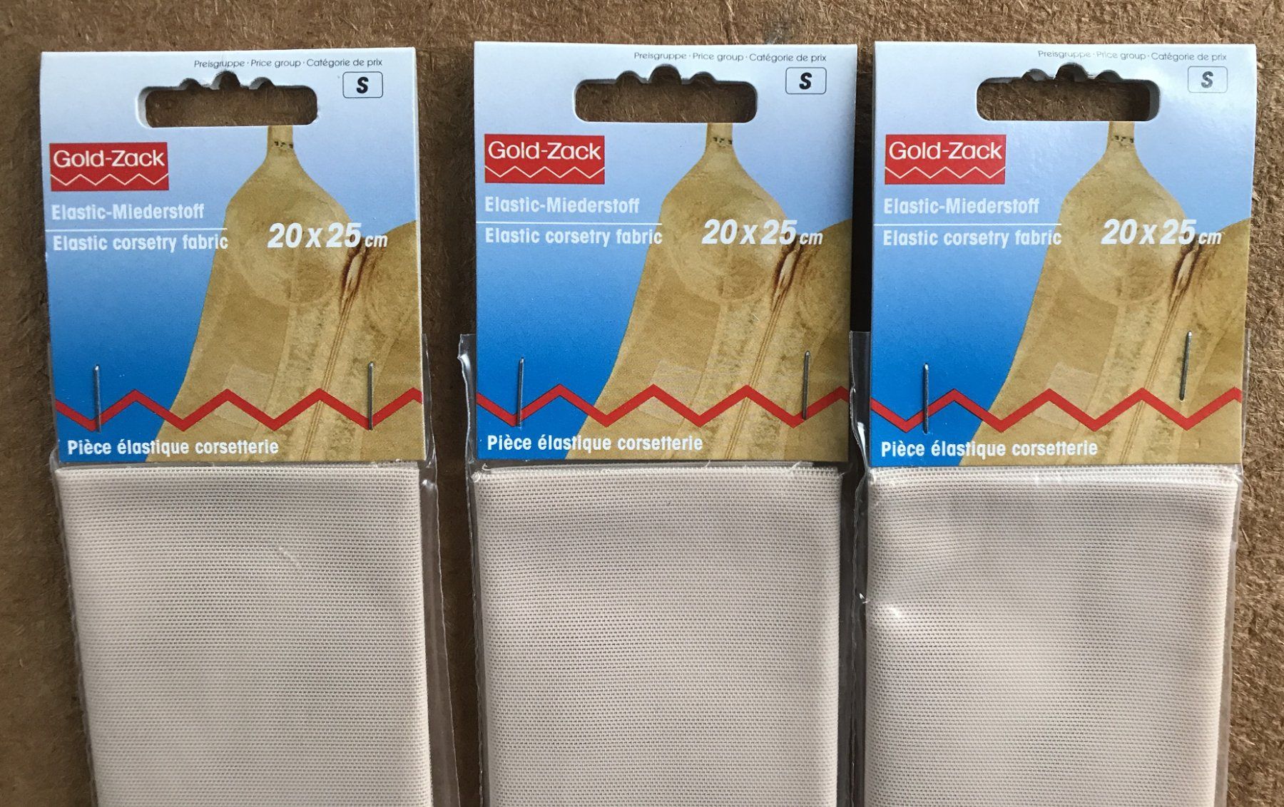 Altra biancheria intima: LOT ELASTIC-MIEDERSTOFF ORIGINALVERPACKT – Nuovo e nell'imballaggio originale da Ostermundigen venduto da Heavenmaus75 3