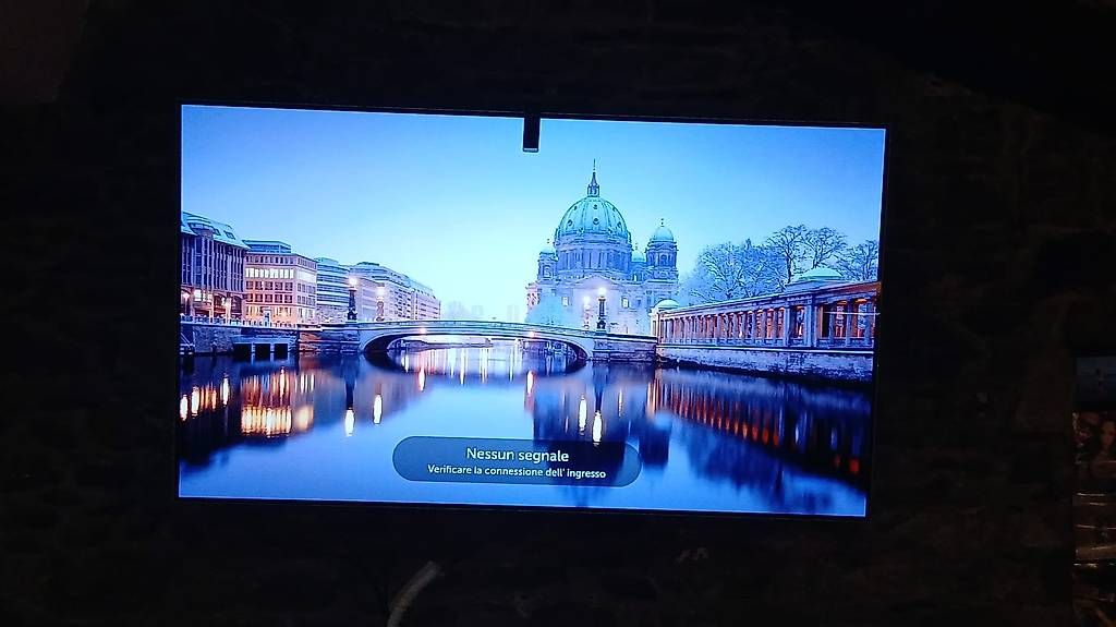 LG Fernseher: LG B7 – Gebraucht aus Locarno von sch_r2rh 1