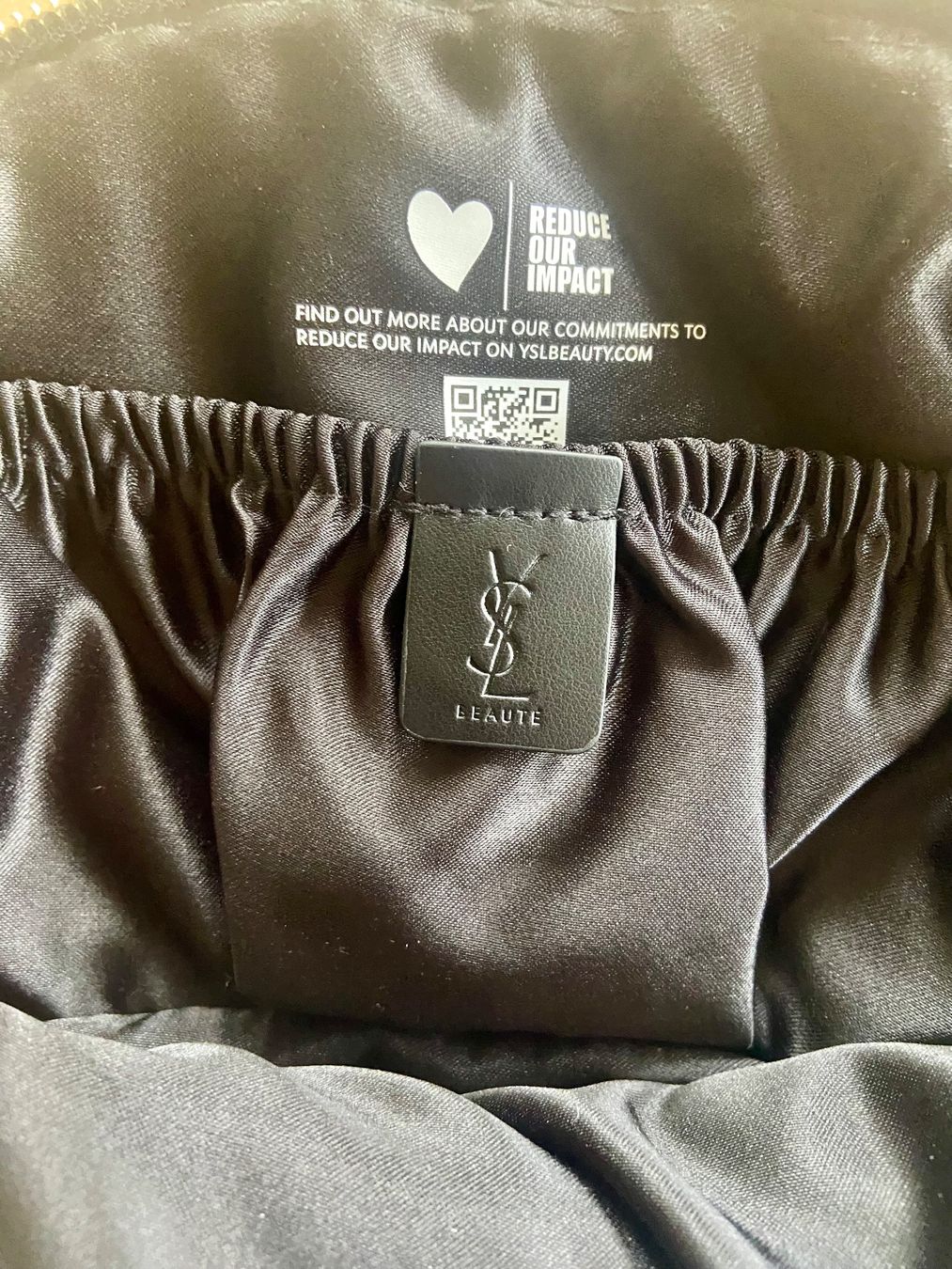 Kosmetikkoffer: YSL Kosmetiktasche – Neu (gemäss Beschreibung) aus Widnau von Imani 2