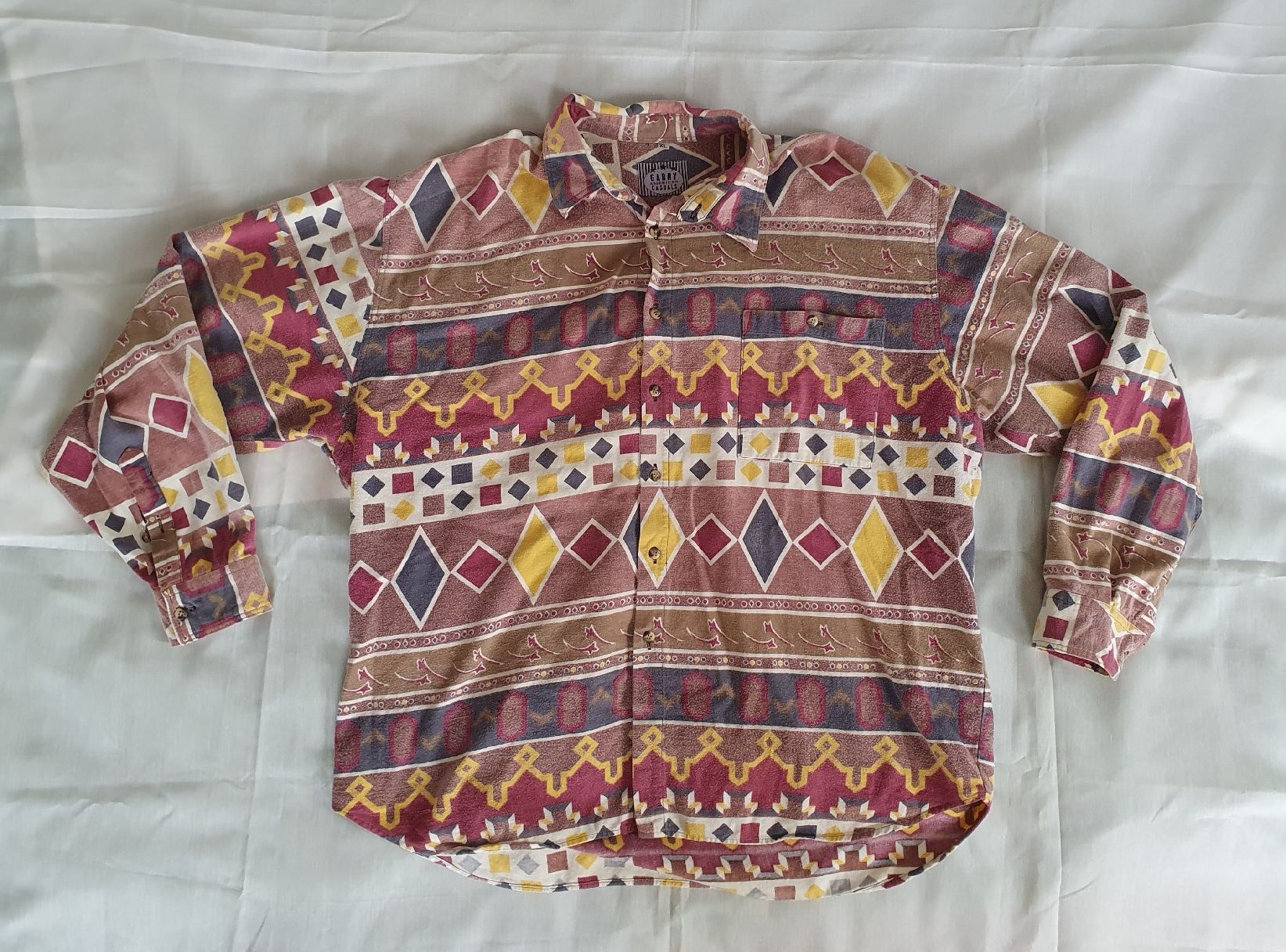 Camicie: Chemise à motifs – Nuovo (secondo la descrizione) da Le Mont-sur-Lausanne venduto da vda_vrs6
