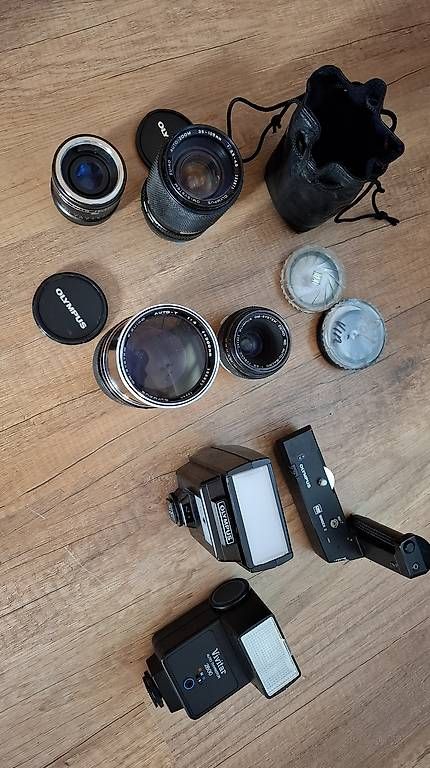 Olympus Obiettivi: 5 Olympus Objektive und anderes – Usato da Emmenbrücke venduto da Infix