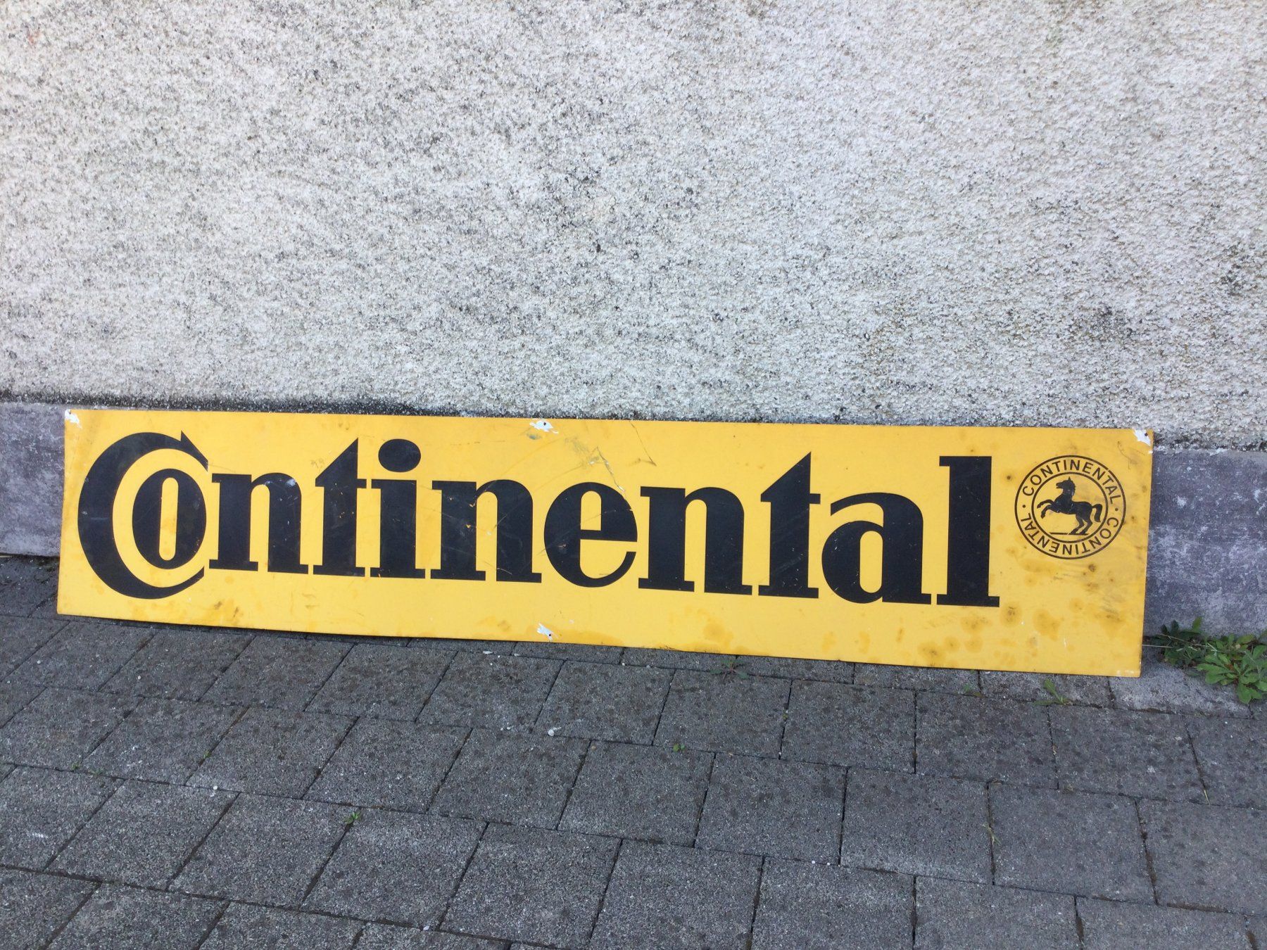 Continental Schilder: Grosses gebrauchtes Blech Continental Schild Werbeschild – Gebraucht aus Wangen SZ von kuriosum12 1