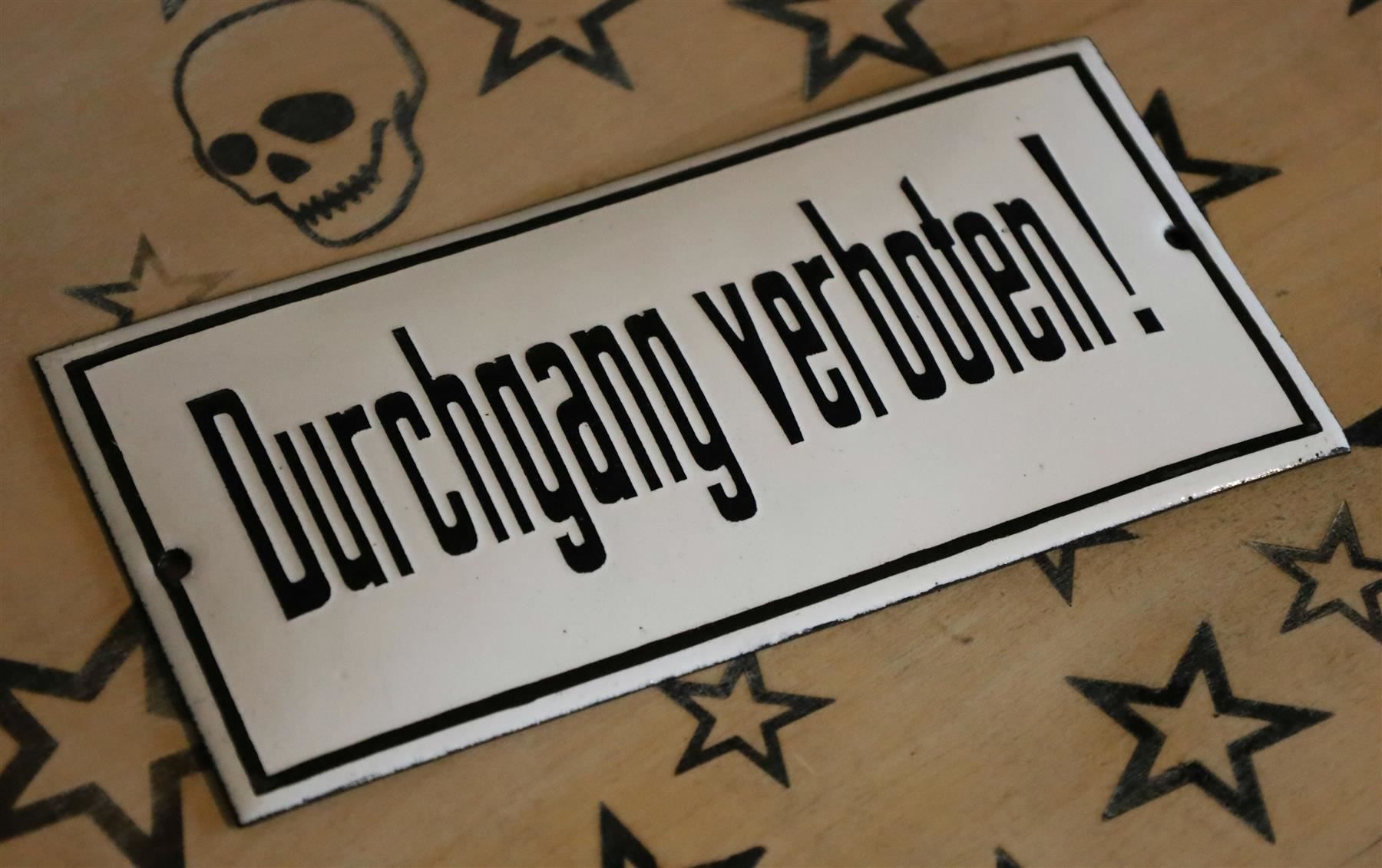 Insegne: Emailschild "Durchgang verboten!" – Usato da Birrwil venduto da brandschatz_birrwil 1
