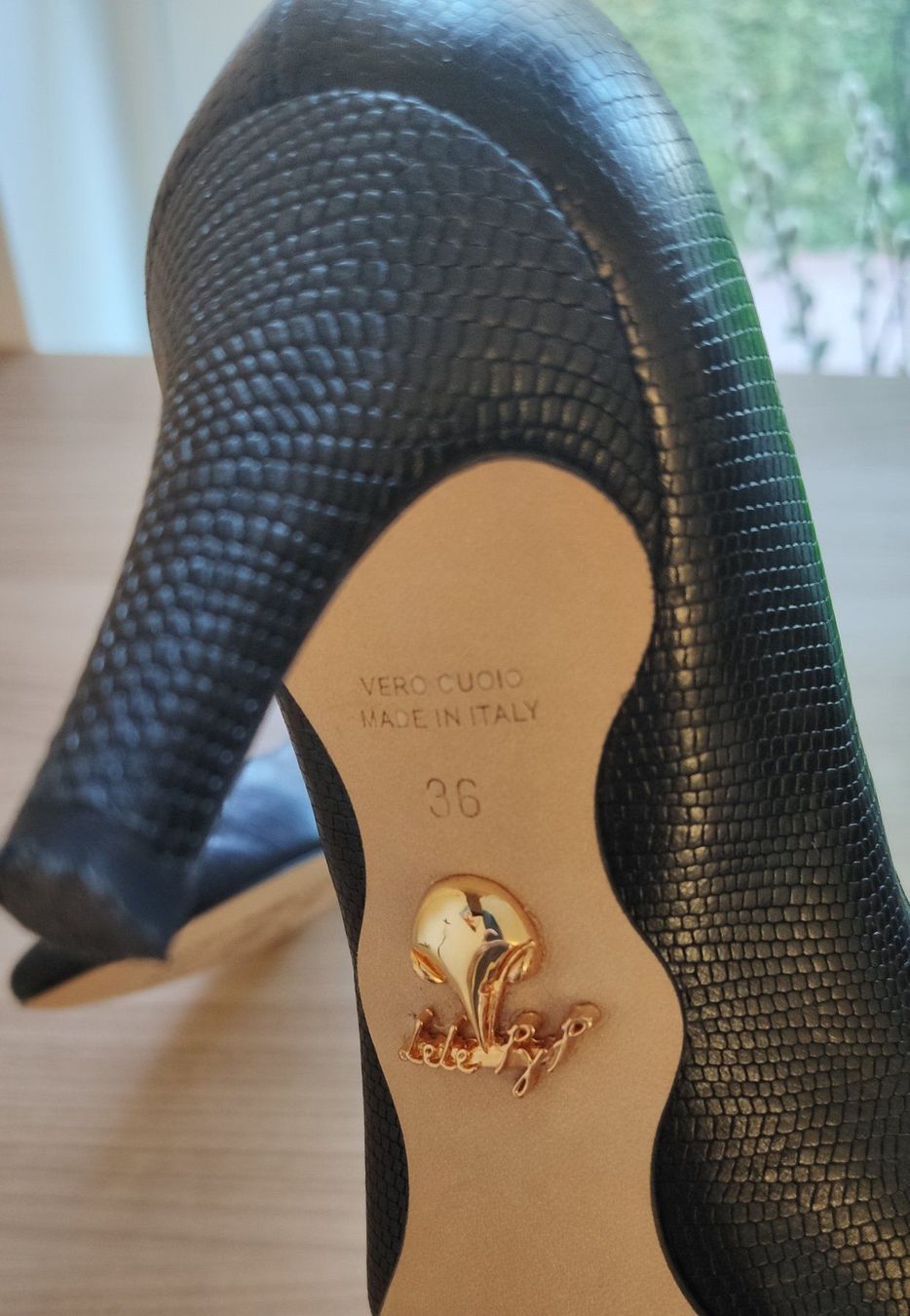 Scarpe da donna: LELE PYP black pump shoes – Usato da Zug venduto da LindaManga 2