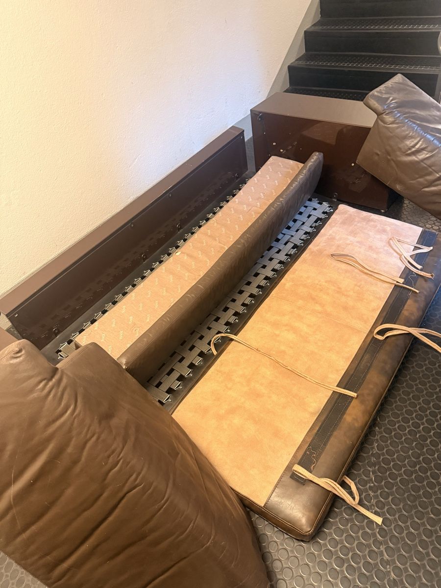 Knoll Divani: Knoll Modular Sofa – Usato da Zürich venduto da Moreandmore 4