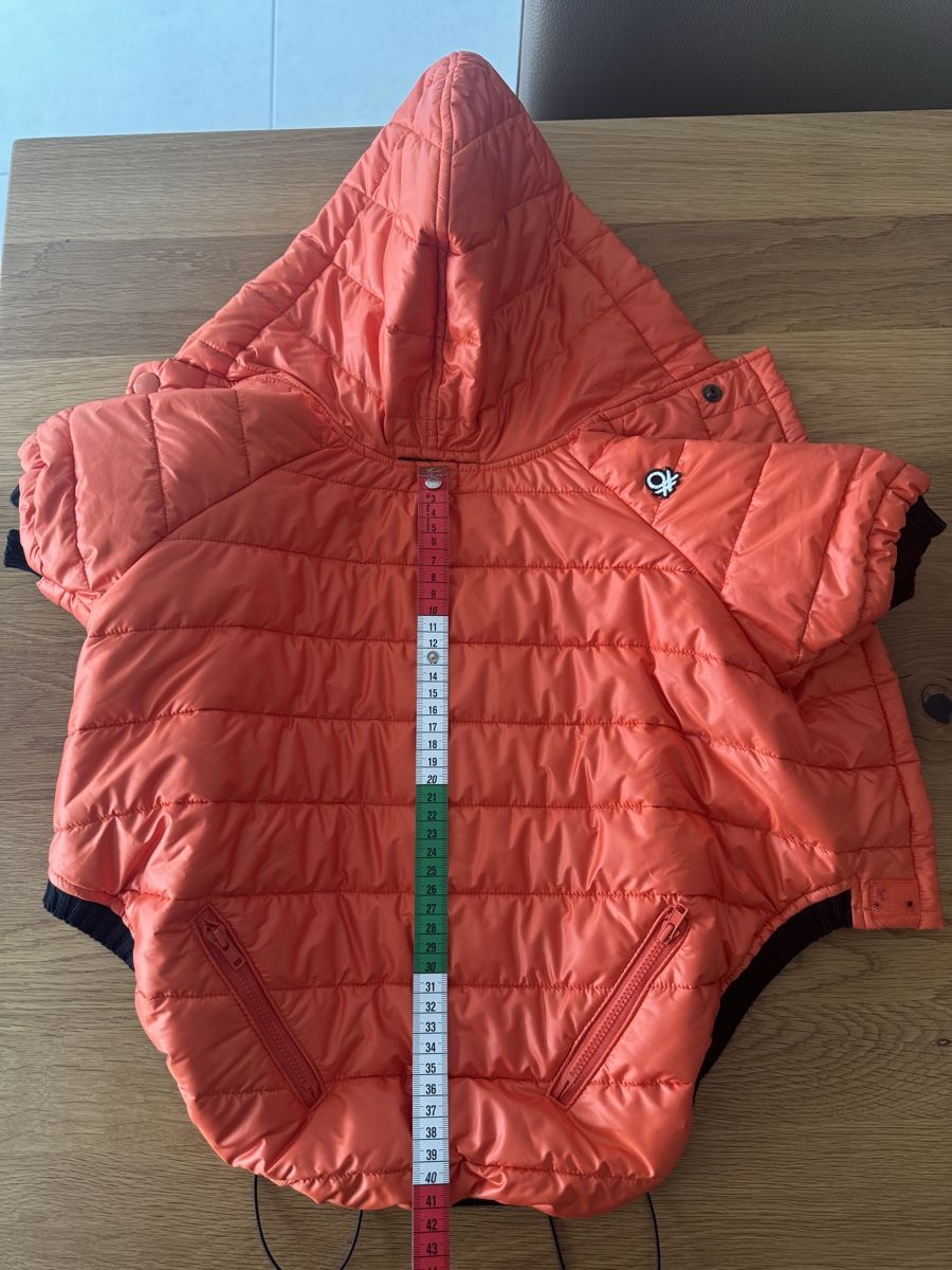 Abbigliamento: Warme Hundejacke von Benetton – Nuovo (secondo la descrizione) da Stansstad venduto da vlaska80 6