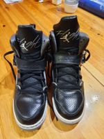 Nike aire Jordan flight