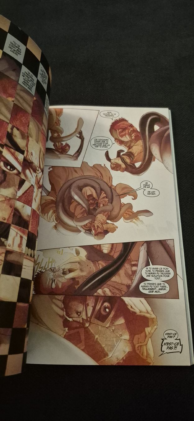 Fumetti: SECRET WARS MARVEL COMICS BD FRANÇAIS AVENGERS RÉCIT COMPLET – Usato da Grand-Lancy venduto da luc111 5