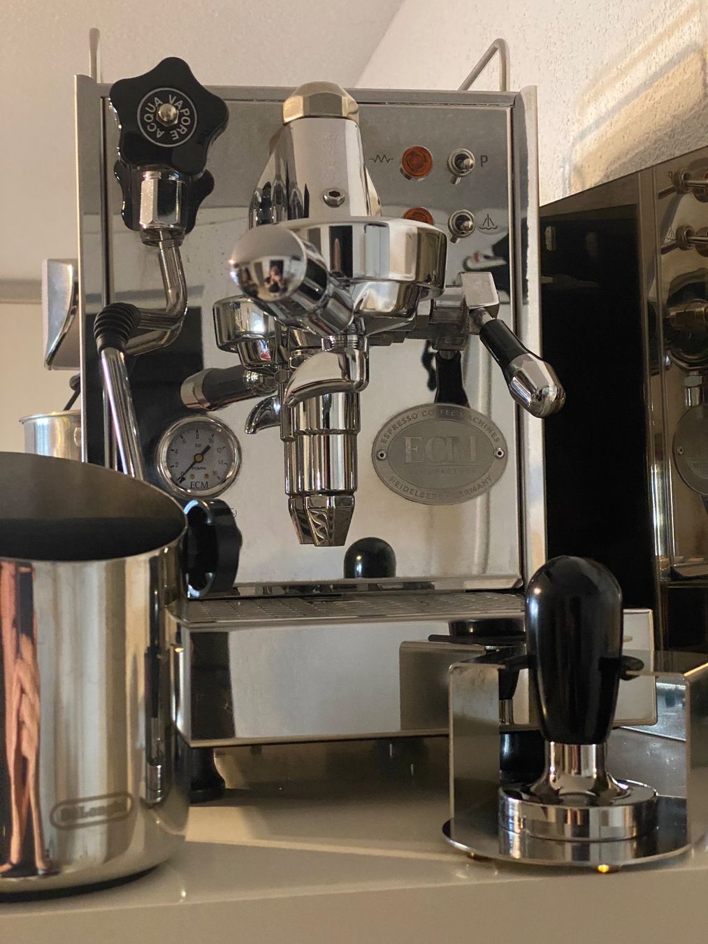 ECM Manufacture Kaffeemaschinen & Espressomaschinen: Espressomaschine ECM Classika II Chrom guter Zustand – Gebraucht aus Safnern von popular02 1