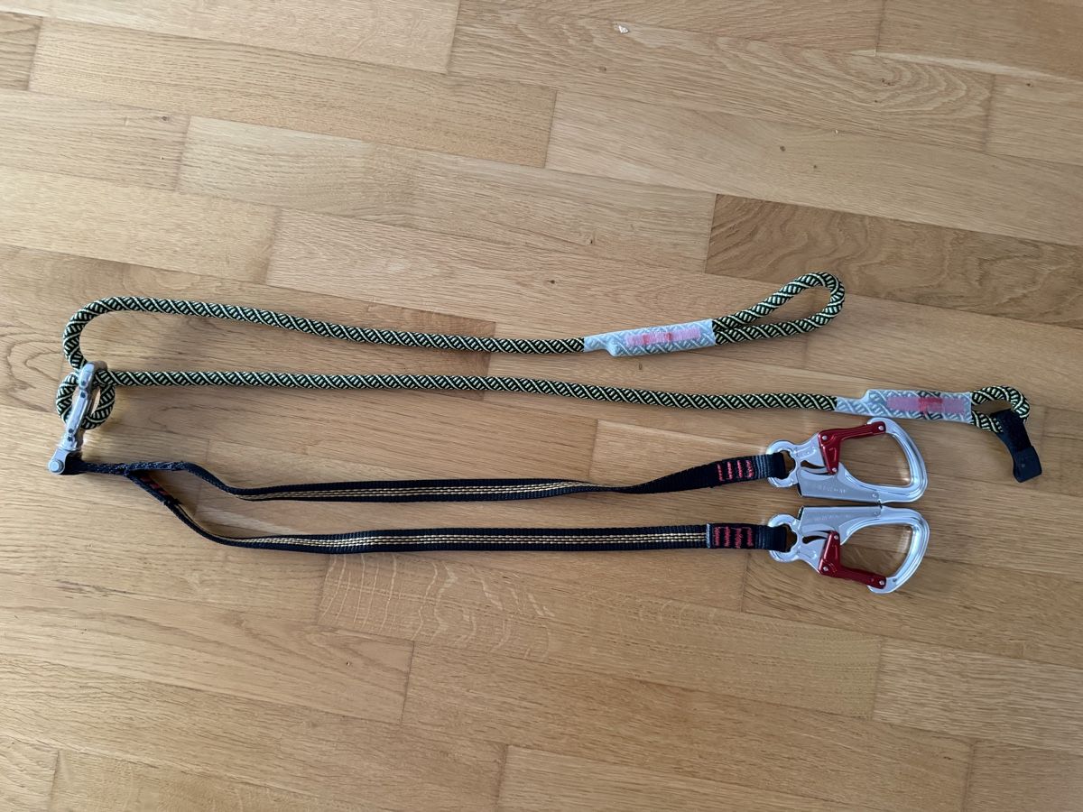 Attrezzatura da arrampicata: Salewa Klettersteigset Via Ferrata – Usato da Ibach venduto da Nadina87 2