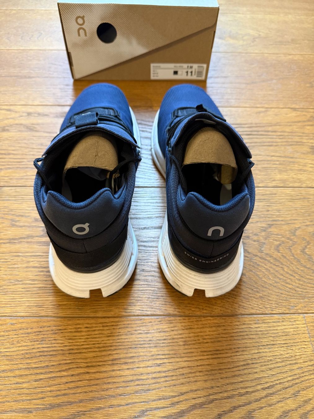 On Scarpe da uomo: ON Cloudnova Navy, Size US 11 EUR 45 – Usato da Neuchâtel venduto da Neuch1 1