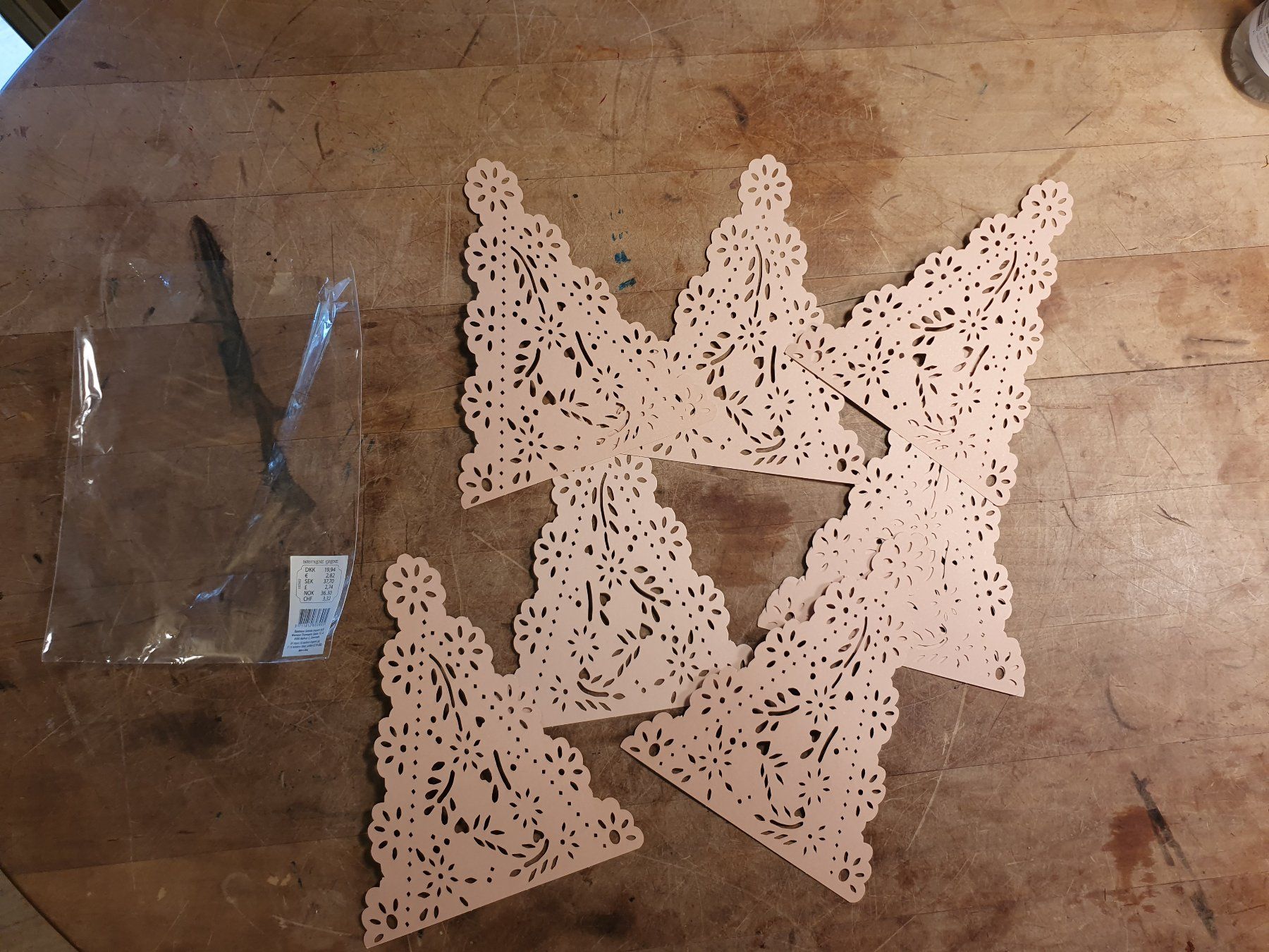 Sciablone: 7 stk Puderzuckerschablone – Usato da Zürich venduto da loosebone