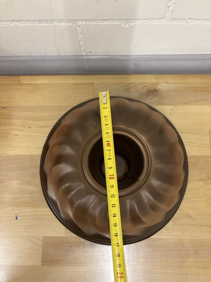 Teglie da forno: Gugelhupfform, Kuchenform, Backform, Top Zustand – Usato da Adliswil venduto da ninotschka7 1