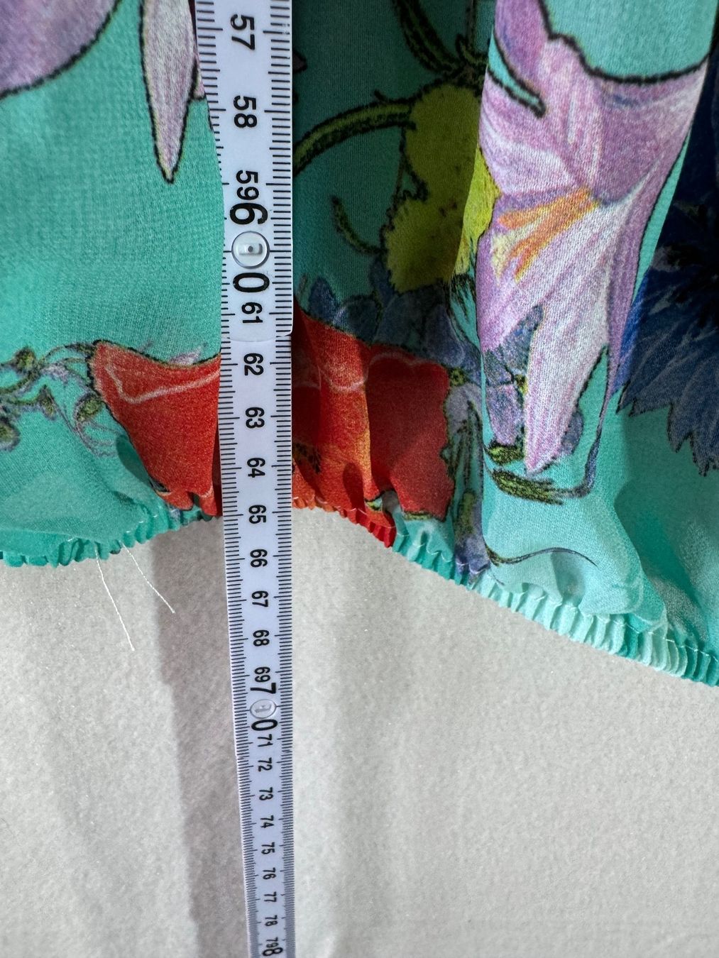 Camicette: Schöne Bluse mit floralem Muster Gr. L – Usato da Grosswangen venduto da SALE_SALE_SALE 3
