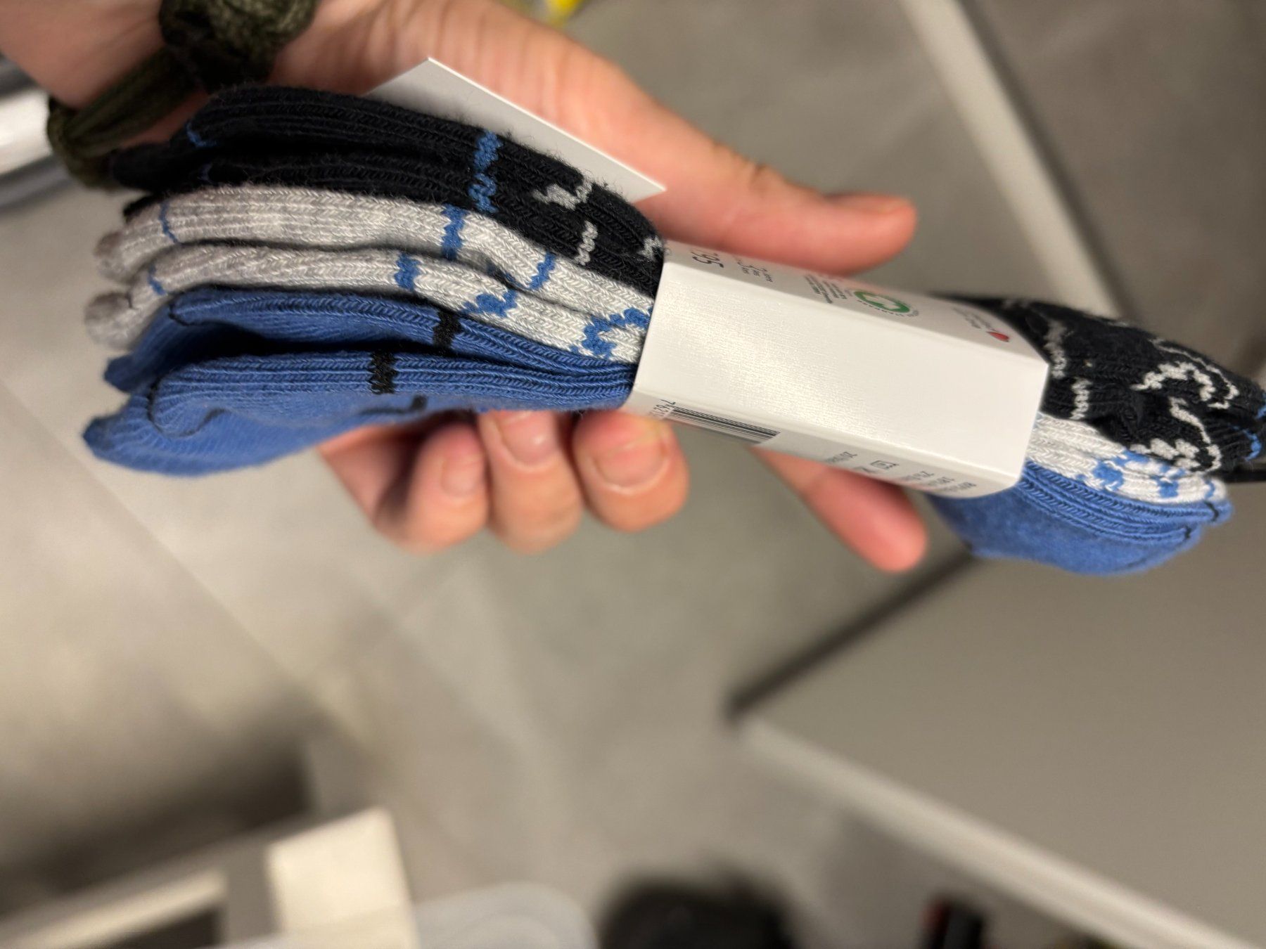 Chaussettes enfants: Chaussettes neuf 27 - 30 – Neuf (Voir description) à Salvenach par gwenwywar 1