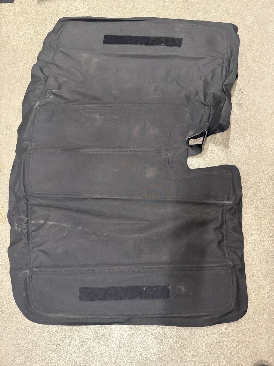 Materassi: Tesla Model 3 DreamCase All-in-One Schlafsystem – Usato da Solothurn venduto da Chrstoph1999 7