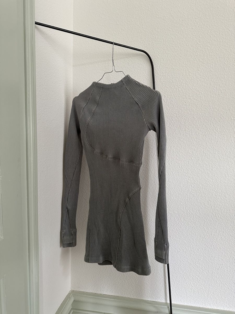Kleider: Hyein Seo Strick Kleid – Neu (gemäss Beschreibung) aus Basel von viasen 3