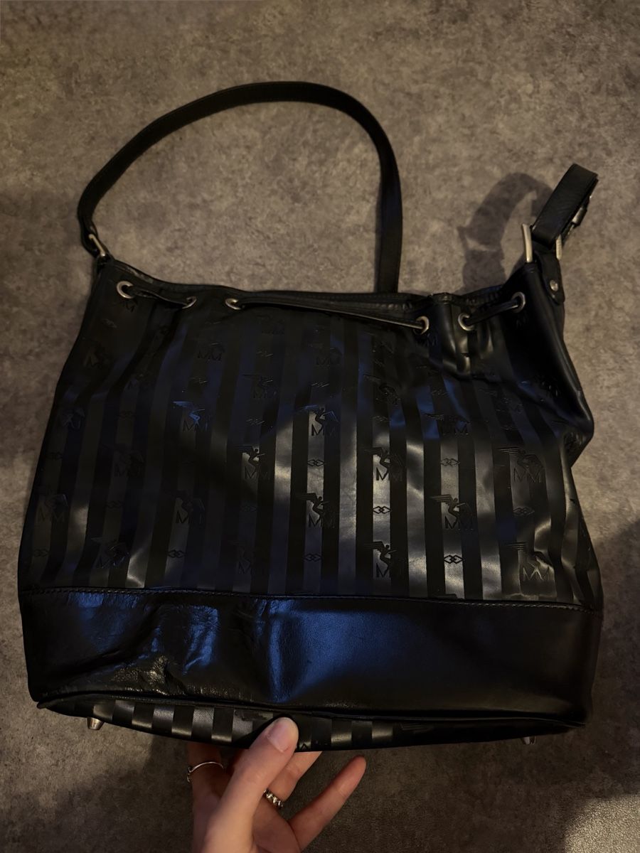 Maison Mollerus Sacs femmes: Mollerus Beuteltasche Niesen – D'occasion à Uerikon par _Angi.