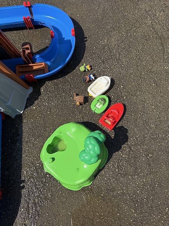 Giocattoli: Aqua Play  – Usato da Pfeffikon LU venduto da vog_2j6z 1