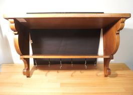 Schöne antike Garderobe Nussbaum (S373)