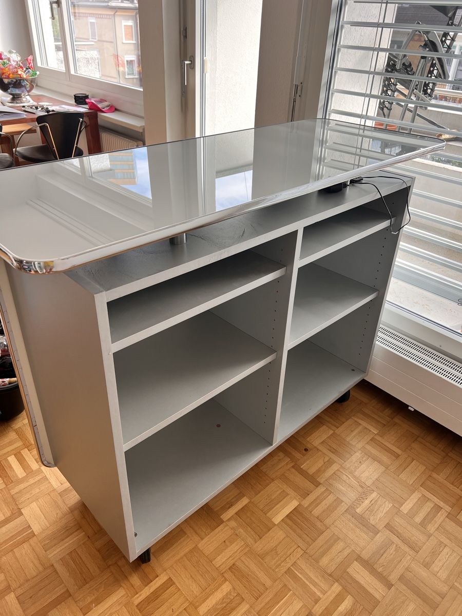 Allestimento di negozi e stand fieristici: Bar  – Usato da Zürich venduto da max_j8tw 2