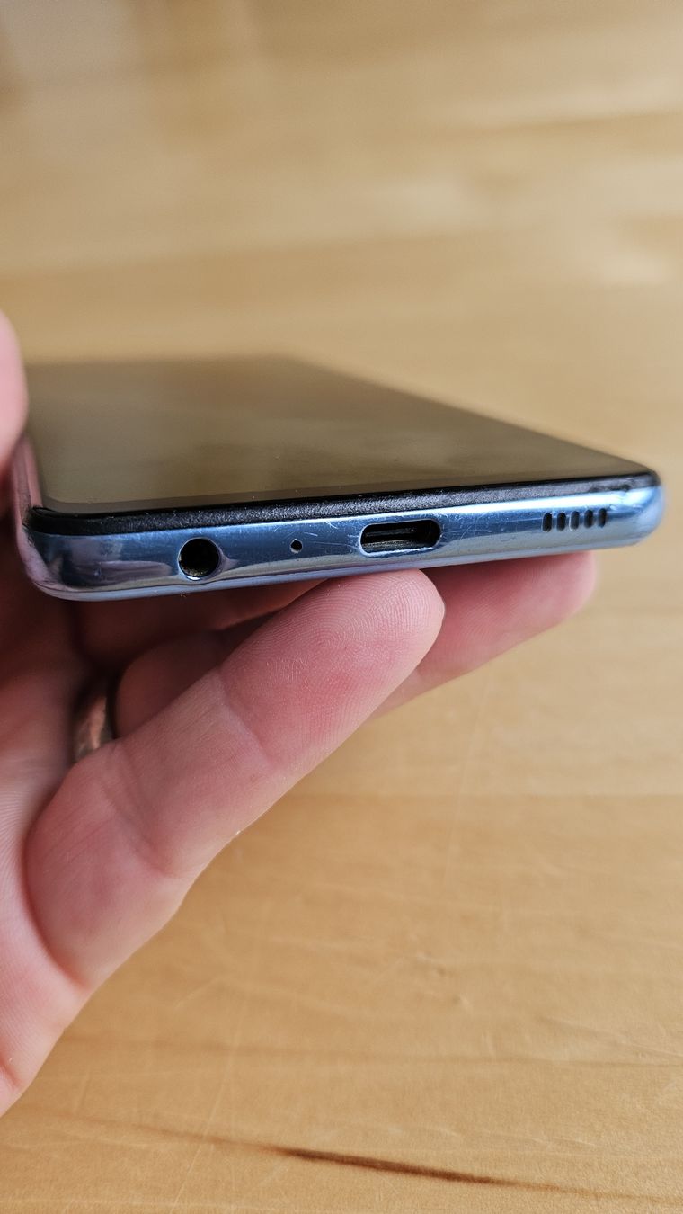Samsung Portables: Samsung Galaxy A32 128 GB inkl. Schutzhülle – D'occasion à Schaan par car_wrv2 6