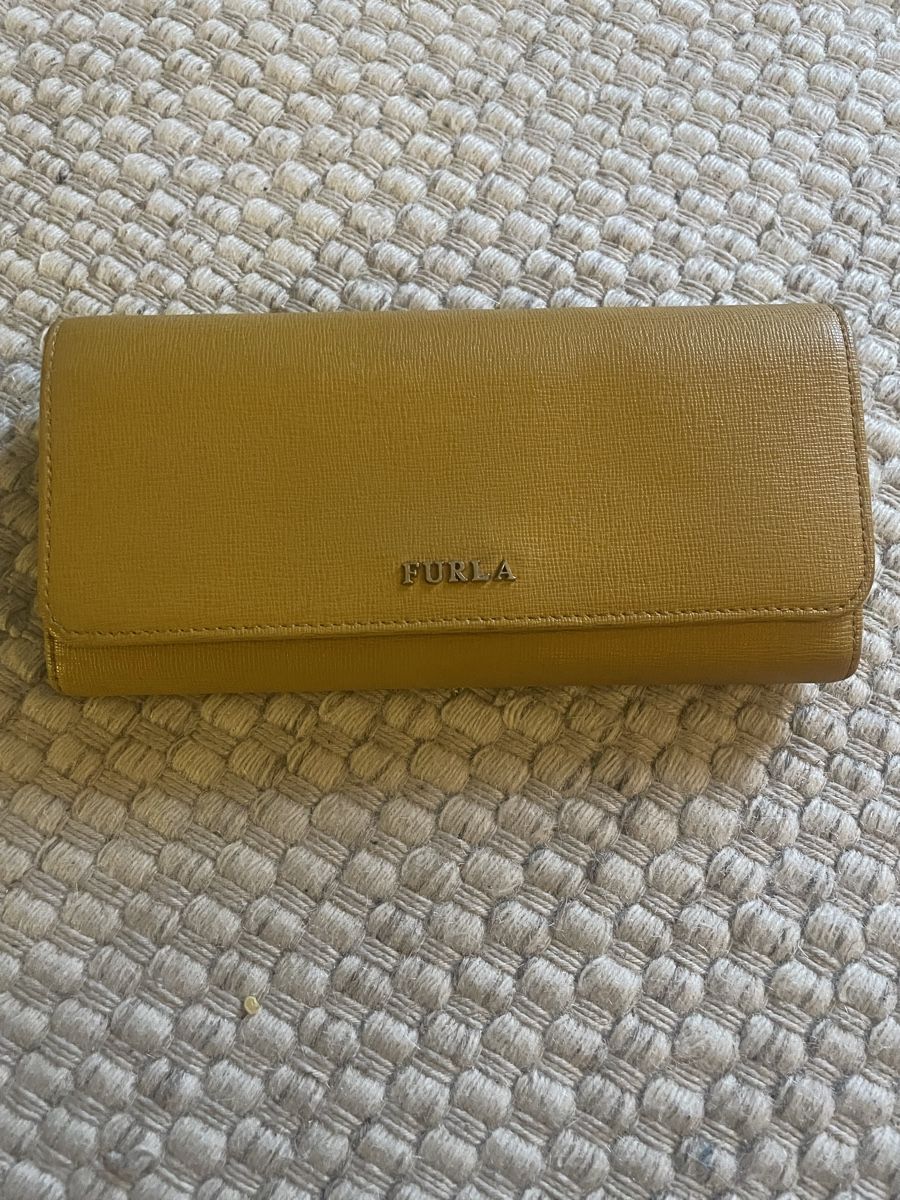 Furla Portamonete: Furla porte monnaie continental – Usato da Pully venduto da mel_555m