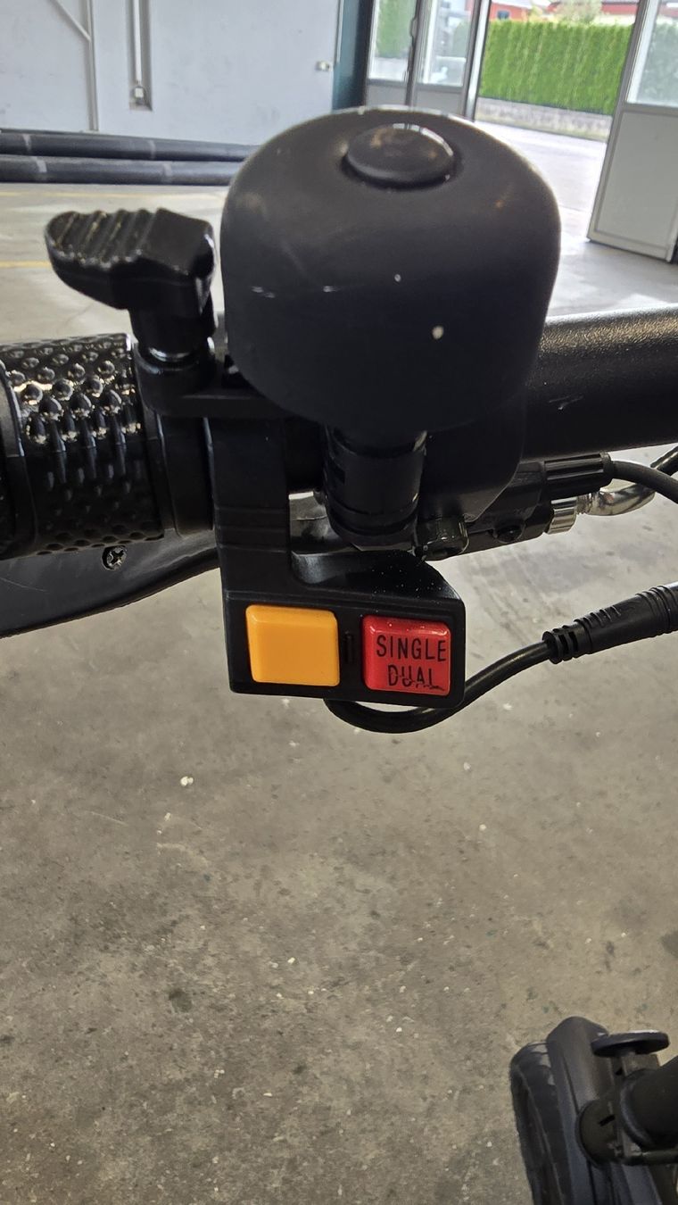 Altro: Vmax R55 Pro E-Scooter – Usato da Däniken SO venduto da Raphi98 3