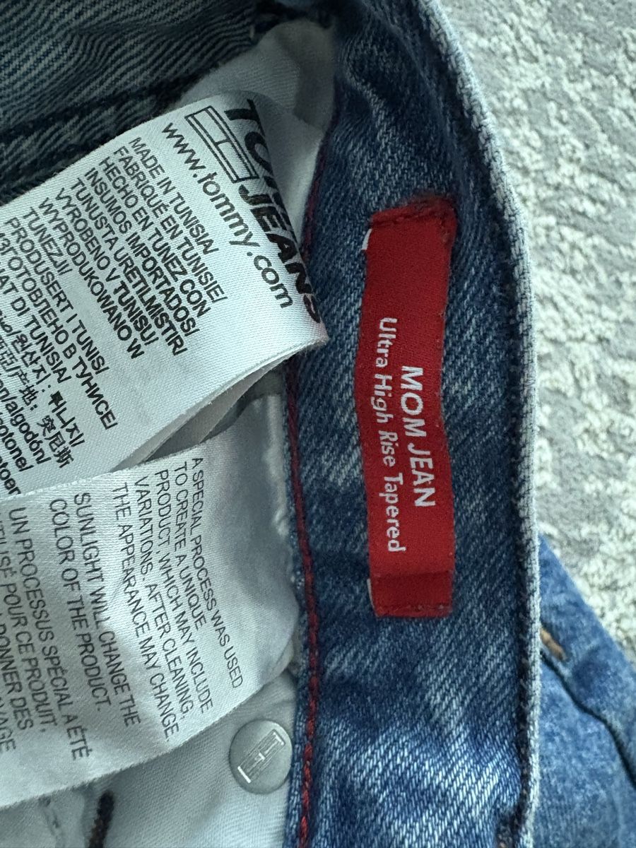 Tommy Hilfiger Jeans: Tommy Hilfiger Jeans – Usato da Zürich venduto da Anushka86 5