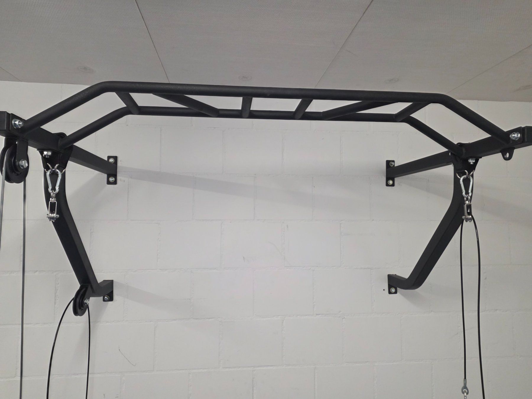 Hometrainer: Multigrip-Klimmzug-Stange – Usato da Thun venduto da morasker