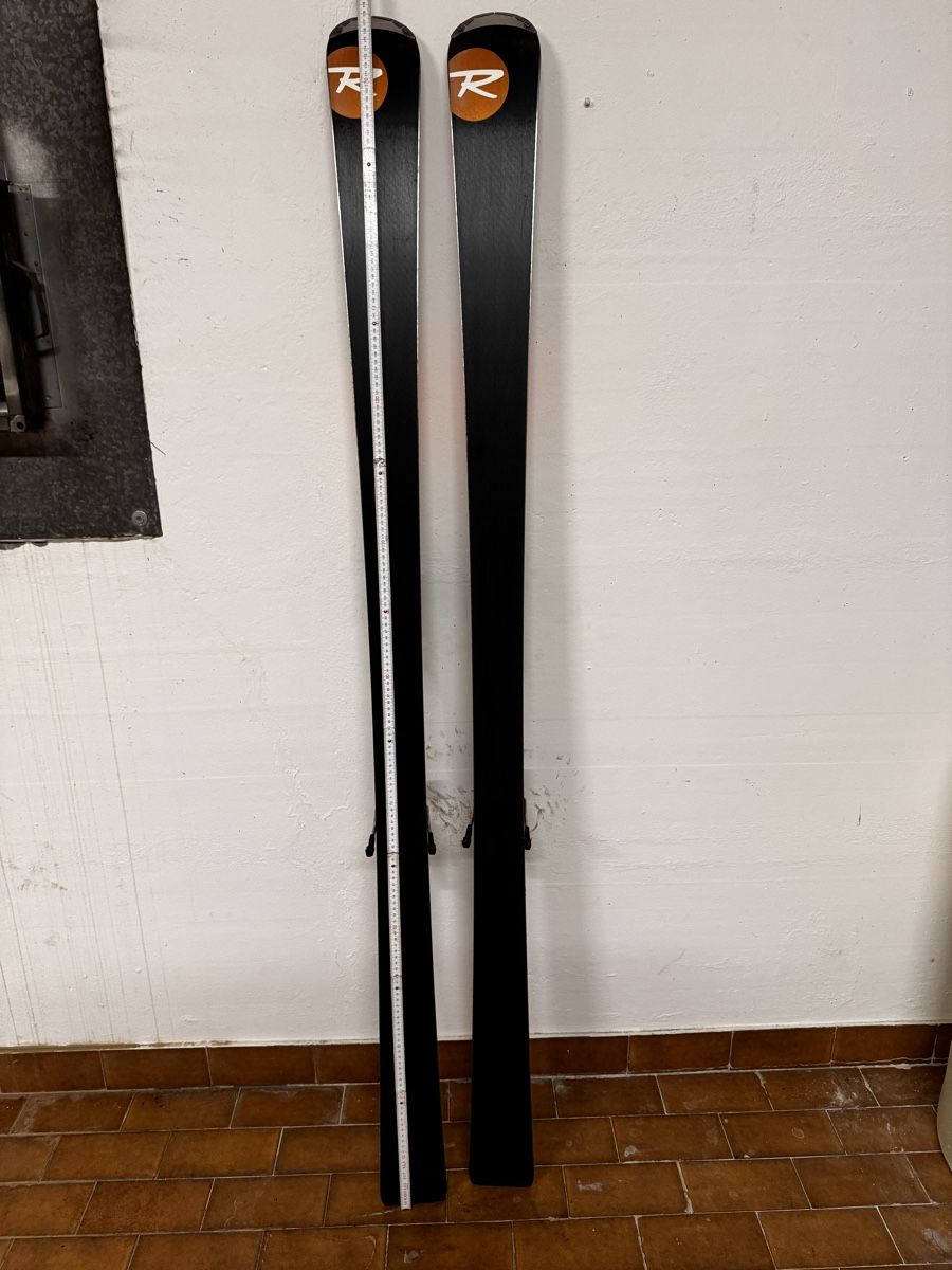 Skis: Ski en bonne état  – Gebraucht aus Genève von lui_y8r6 7