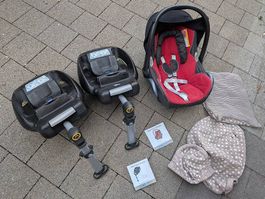 Maxi Cosi CabrioFix mit zwei EasyFixstationen
