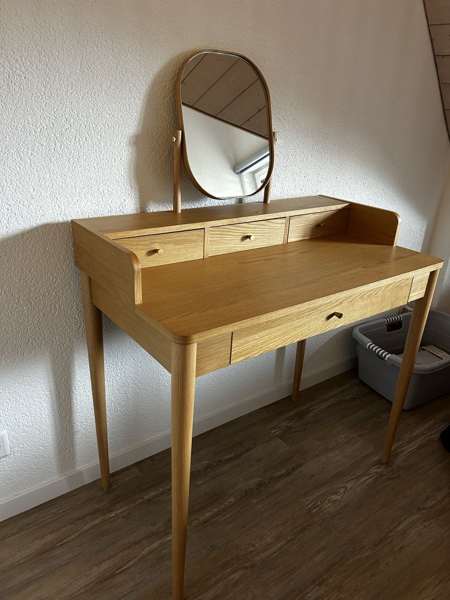 La Redoute Coiffeuses: Coiffeuse avec miroir  – D'occasion à Payerne par lor_2cpc