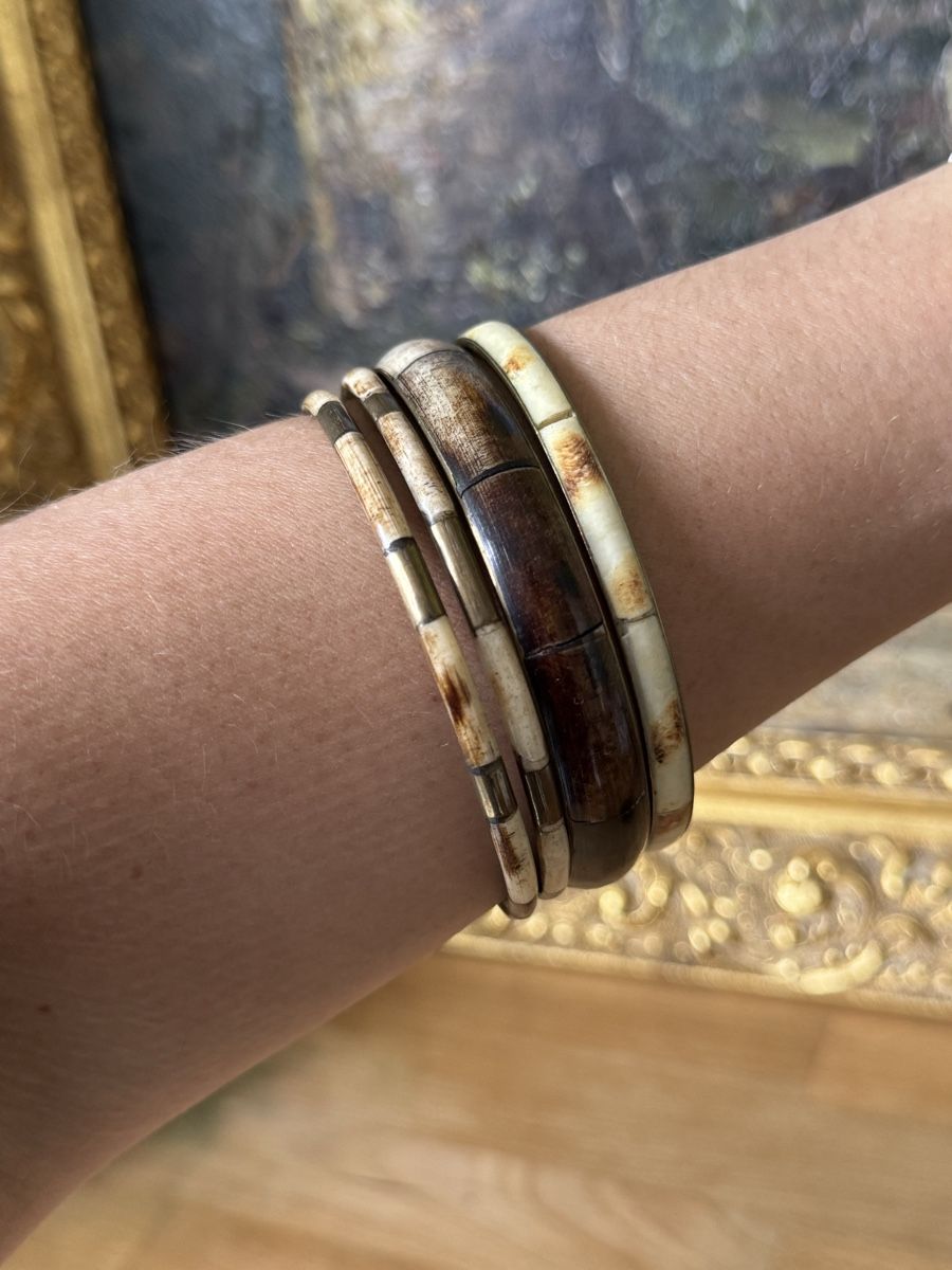 Bracciali & Braccialetti: Vintage Bangle Set - Natural Bone & Brass - Summer Boho Stac – Usato da Zürich venduto da olalinda 2