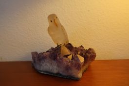 Amethyst mit Vogel